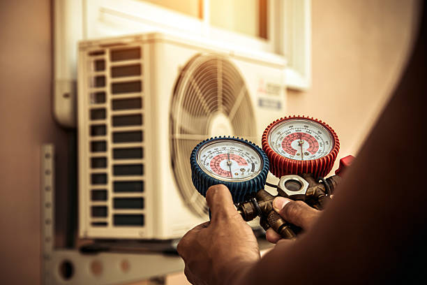 Professional Hvac technician working in Smithfield, VA
